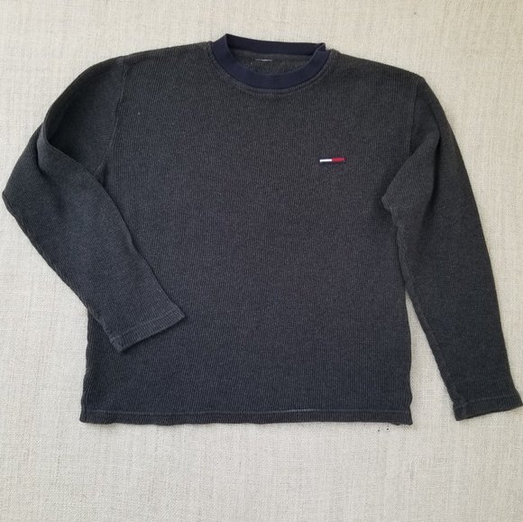 🎉SOLD🎉Tommy Hilfiger Gray Waffle Knit Top - Picture 2 of 4